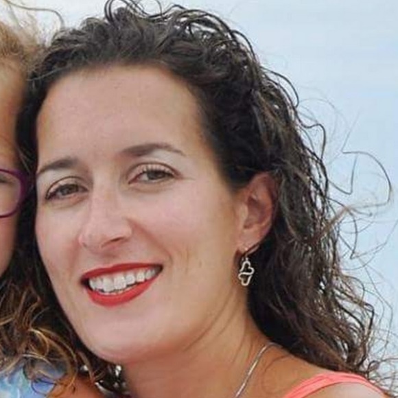 Meet your Posher, Jozie - Picture 1 of 1